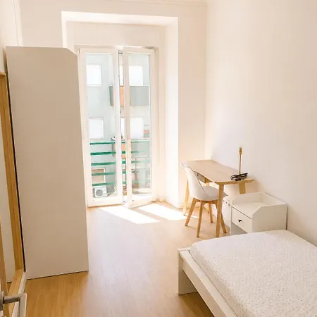 Spacious And Flat Perfect For Groups Apartment Lisbon