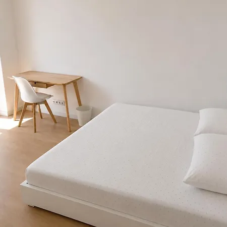 Spacious And Flat Perfect For Groups Apartment